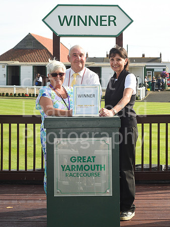 Gt_Yarm_Races_28th_Aug_2022_Presentation-5
