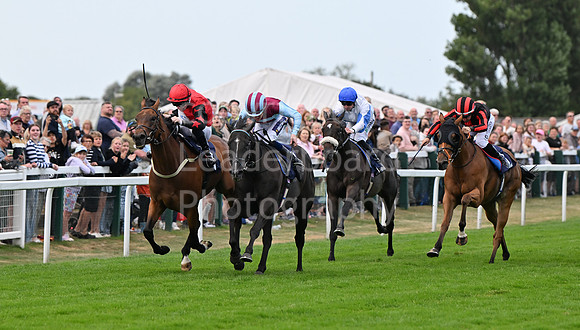 Gt_Yarm_24_Aug_2025-173