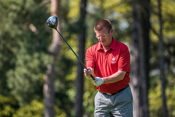 33_ENGLAND_GOLF_ACTION_2016