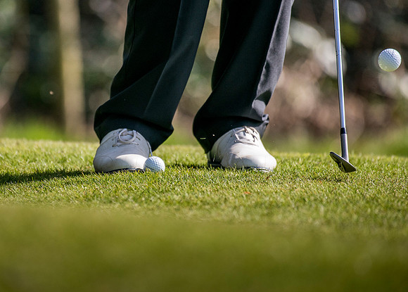 84_ENGLAND_GOLF_ACTION_2016