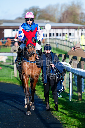 24IB_Fakenham_Races_December_8