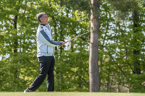 70_ENGLAND_GOLF_ACTION_2016