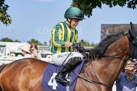 Great Yarmouth  Race Seven 11th Aug 2021 0523