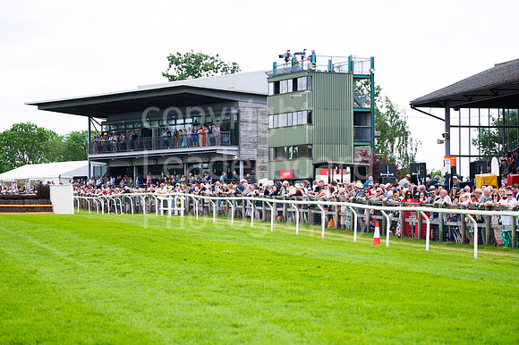 22IB_Fakenham_Races-12
