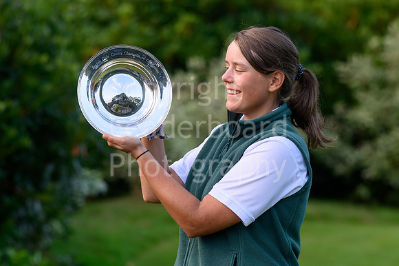 005_ENGLAND_GIRLS_CHAMPS_WINNER_2019