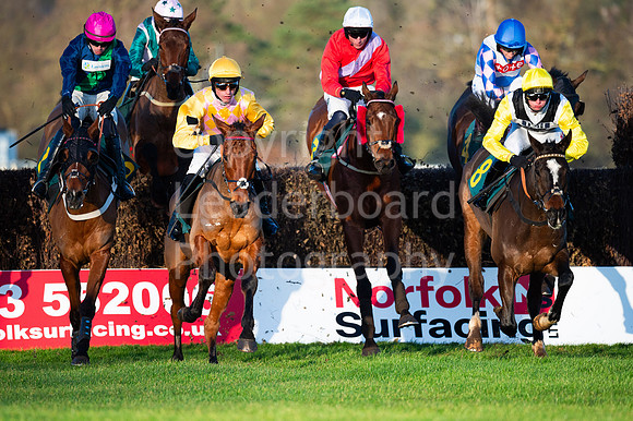 24IB_Fakenham_Races_December_127