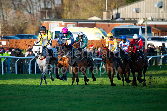 24IB_Fakenham_Races_December_129