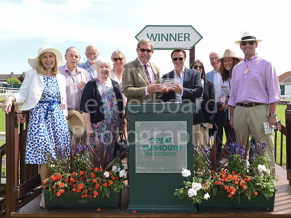 Gt_Yarm_Racing_3rd_July_Presentation-2