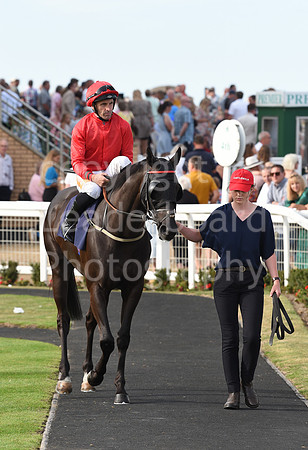 Gt_Yarm_Races_28_Aug_2022-212