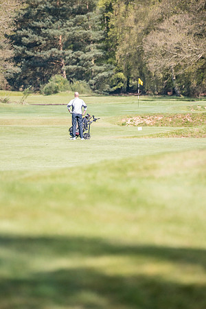 26_ENGLAND_GOLF_ACTION_2016