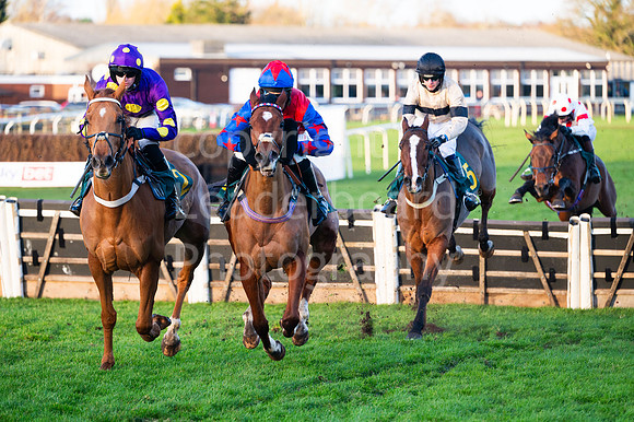 24IB_Fakenham_Races_December_162