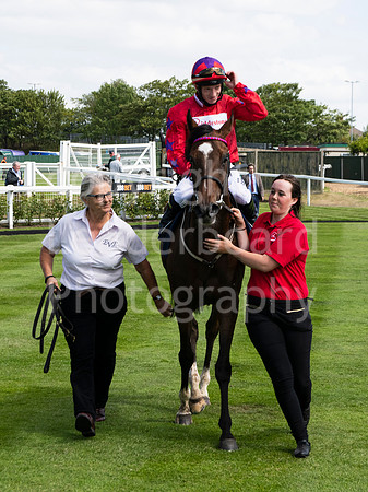 LB_GYR_140618_0723