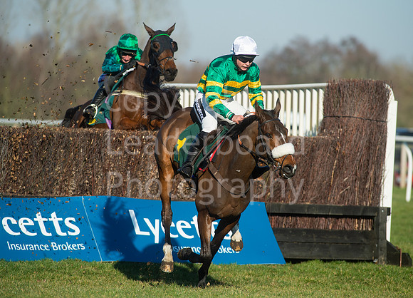 NB_008_Fakenham_Lycetts_Raceday