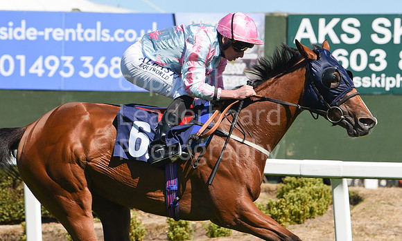 Gt_Yarm_Races_10_Aug_2022-80