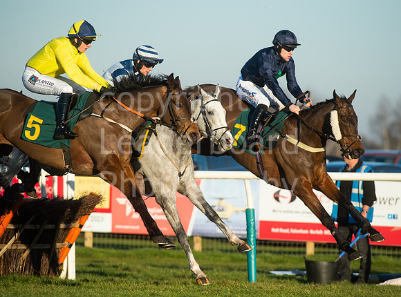 NB_070_Fakenham_Lycetts_Raceday