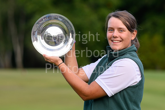 008_ENGLAND_GIRLS_CHAMPS_WINNER_2019