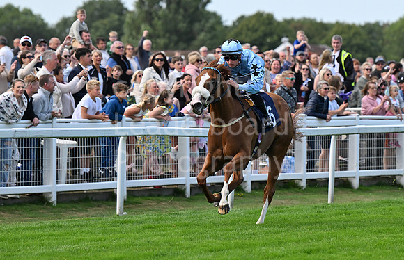 Gt_Yarm_24_Aug_2025-146