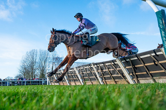 24IB_Fakenham_Races_December_86