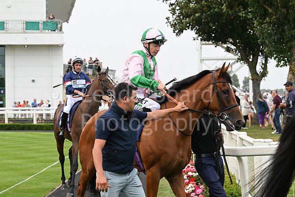 Gt_Yarm_19_Aug_Evening_Race-64