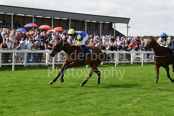 Gt_Yarm_Races_24_Aug_2021-142