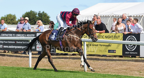Gt_Yarm_Races_28_Aug_2022-19