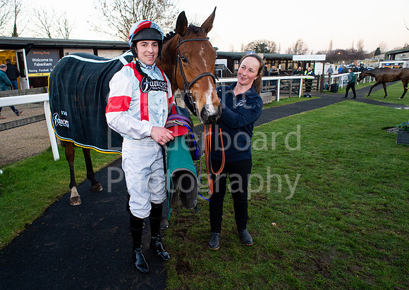 NB_121_Fakenham_Lycetts_Raceday