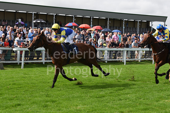 Gt_Yarm_Races_24_Aug_2021-143