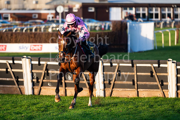 24IB_Fakenham_Races_December_168