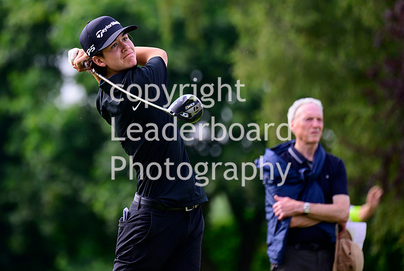 NZ9_3199