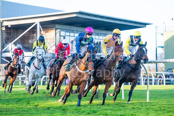 24IB_Fakenham_Races_December_122