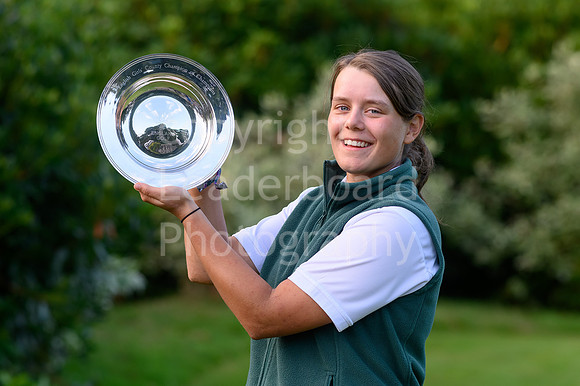007_ENGLAND_GIRLS_CHAMPS_WINNER_2019