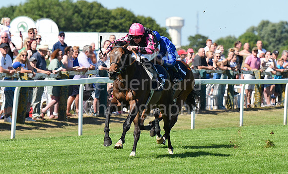 Gt_Yarm_Races_10_Aug_2022-46