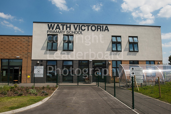 LB_00_Wath_Victoria_Tri_Golf