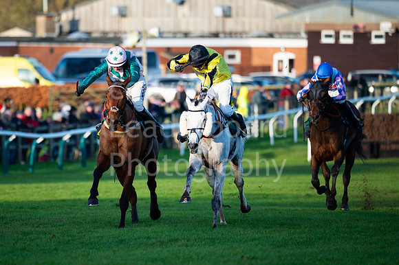 24IB_Fakenham_Races_December_135