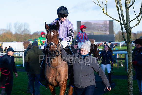 24IB_Fakenham_Races_December_108