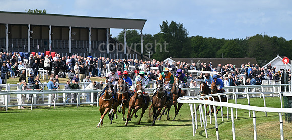 Gt_Yarm_22_May-16