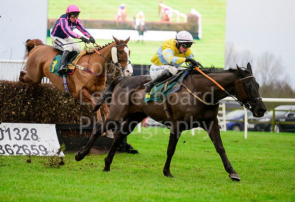 NZ9_1591