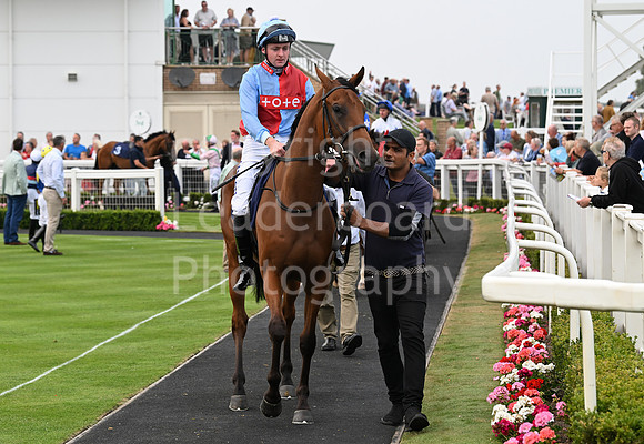 Gt_Yarm_19_Aug_Evening_Race-55