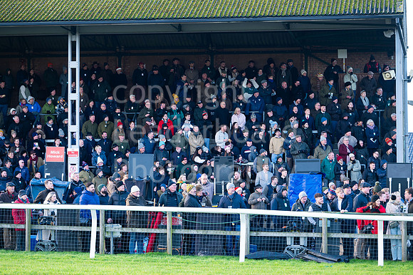 24IB_Fakenham_Races_December_99