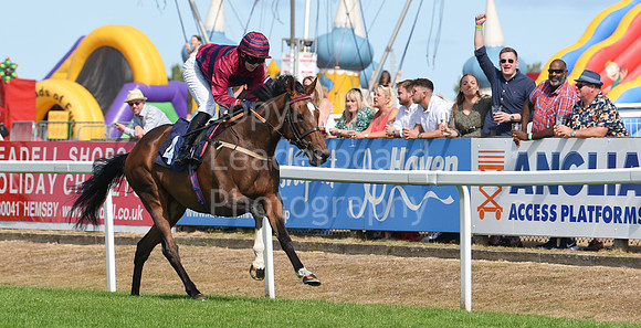 Gt_Yarm_Races_28_Aug_2022-17