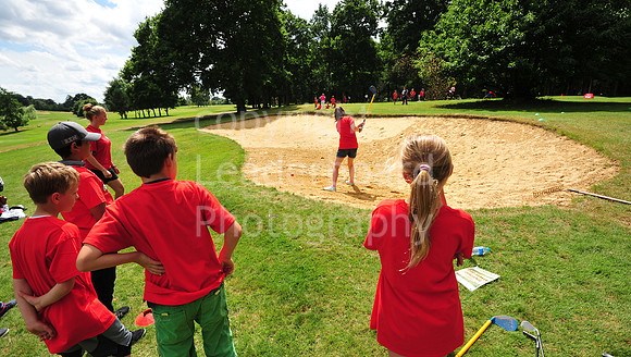 NB_090_HSBC_Golf_Foundation