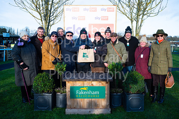 24IB_Fakenham_Races_December_113