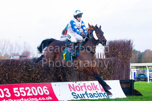 24IB_Fakenham_Races_December_186