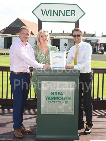 Gt_Yarm_Races_28th_Aug_2022_Presentation-2