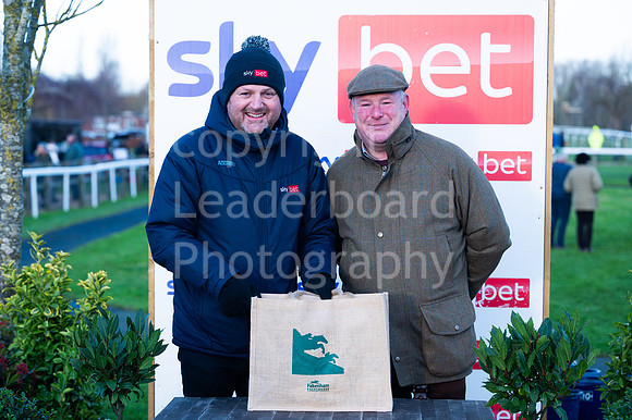 24IB_Fakenham_Races_December_151