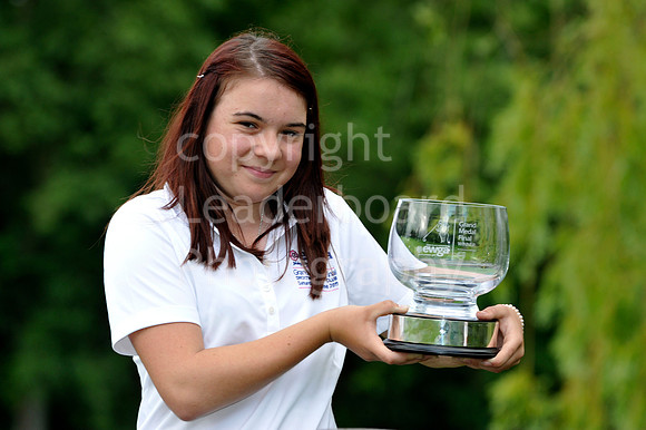 LB_45_GRAND _MEDAL_FINAL_2011.jpg