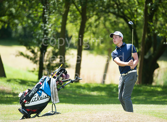 NB_McGregor_Trophy_2014