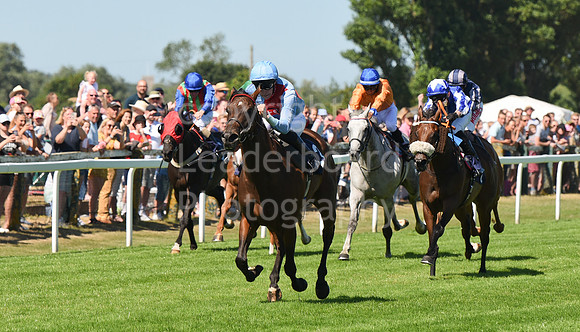 Gt_Yarm_Races_10_Aug_2022-15