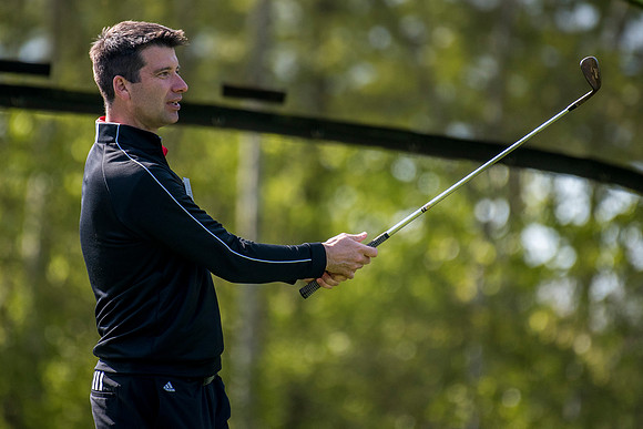 98_ENGLAND_GOLF_ACTION_2016