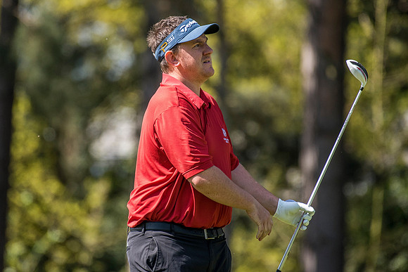 42_ENGLAND_GOLF_ACTION_2016